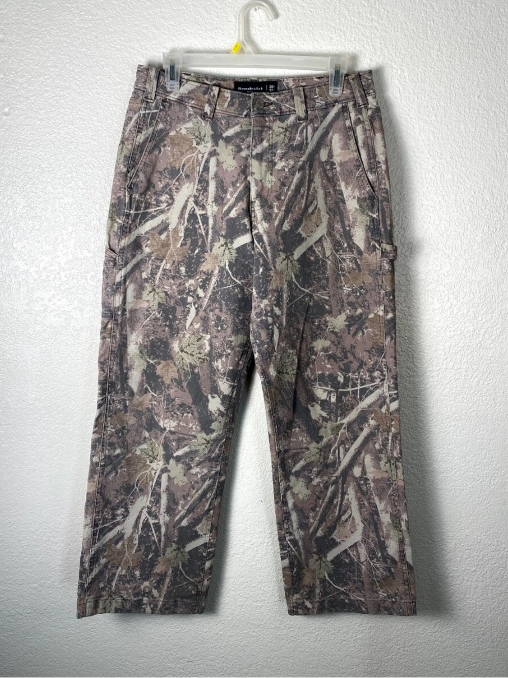 Abercrombie & Fitch Baggy Camo Cargo Carpenter Pants Outdoors Size 30